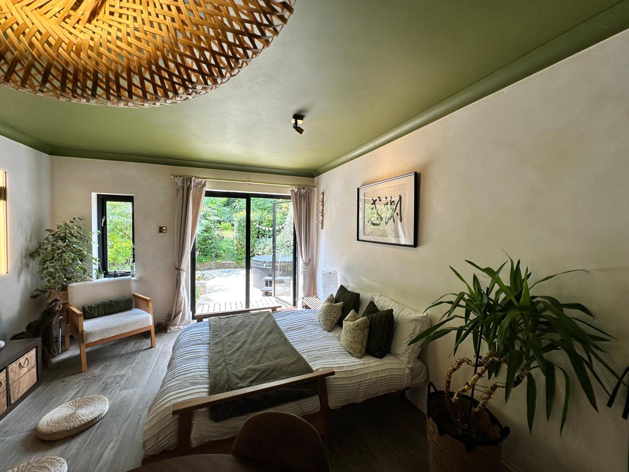 The Wabi Sabi Sanctuary Official Japanese Style With Hot Tub Between Farnham And Hindhead Farnham (Surrey)